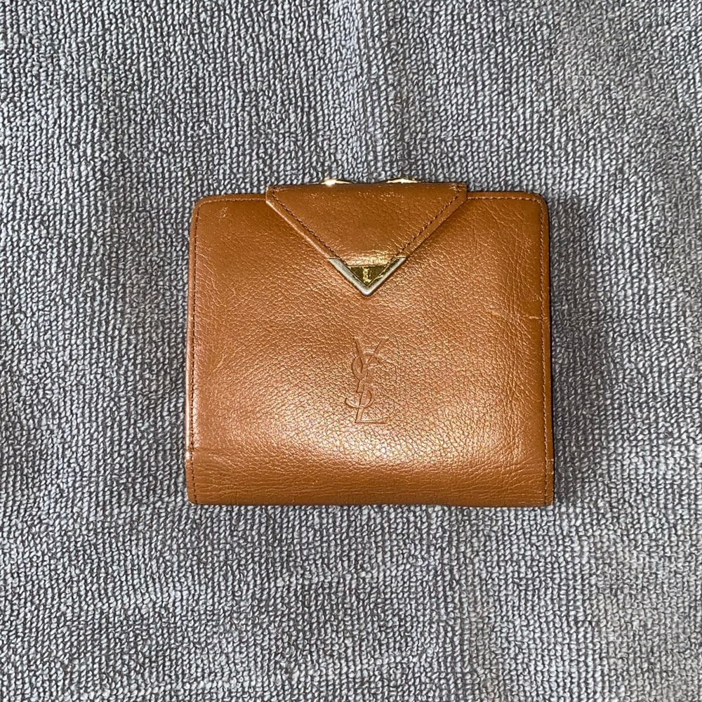 *AUTHENTIC* YSL Kiss Lock Brown Leather Wallet
